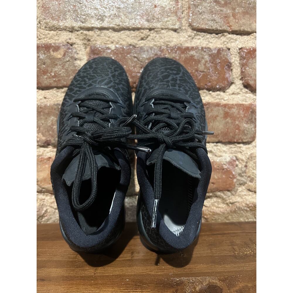 Jordan Trainer 1 Low GS Tripple Black 2016. Youth size 3.5 Pre-Owned in EUC